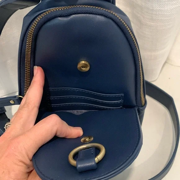 Anthropologie vegan Sling Bag - Picture 3 of 7